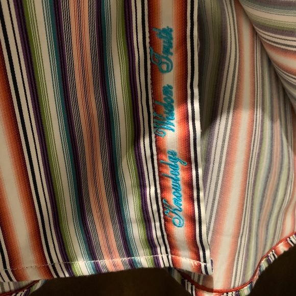 Brand new, unworn Robert Graham shirt - Picture 3 of 5